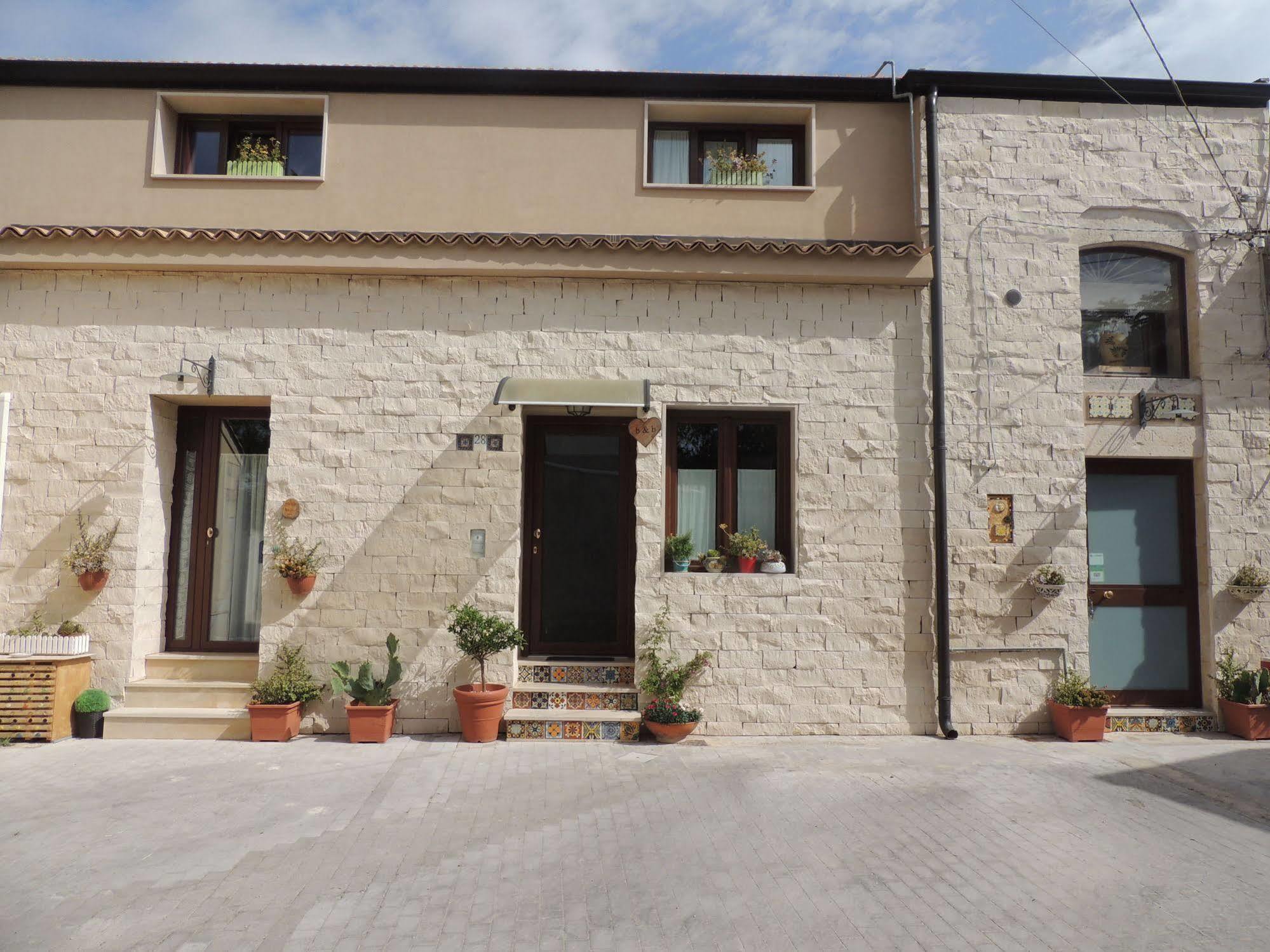 Apartamento Monolocale L'Abbraccio Ragusa Exterior foto
